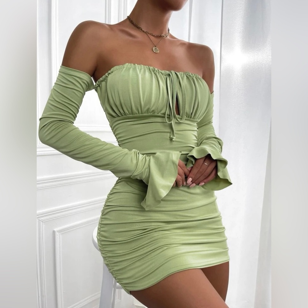 Off Shoulder Backless Bodycon Mini Dress